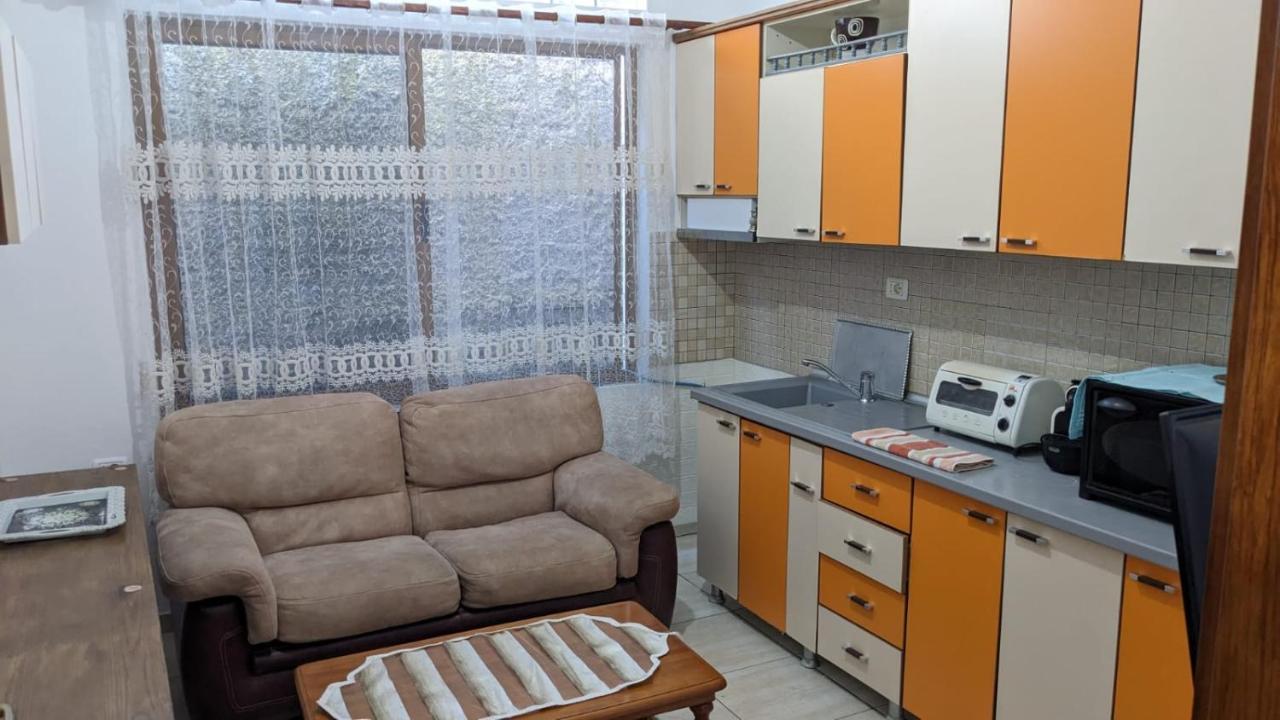 David Guesthouse Shkodër Eksteriør billede