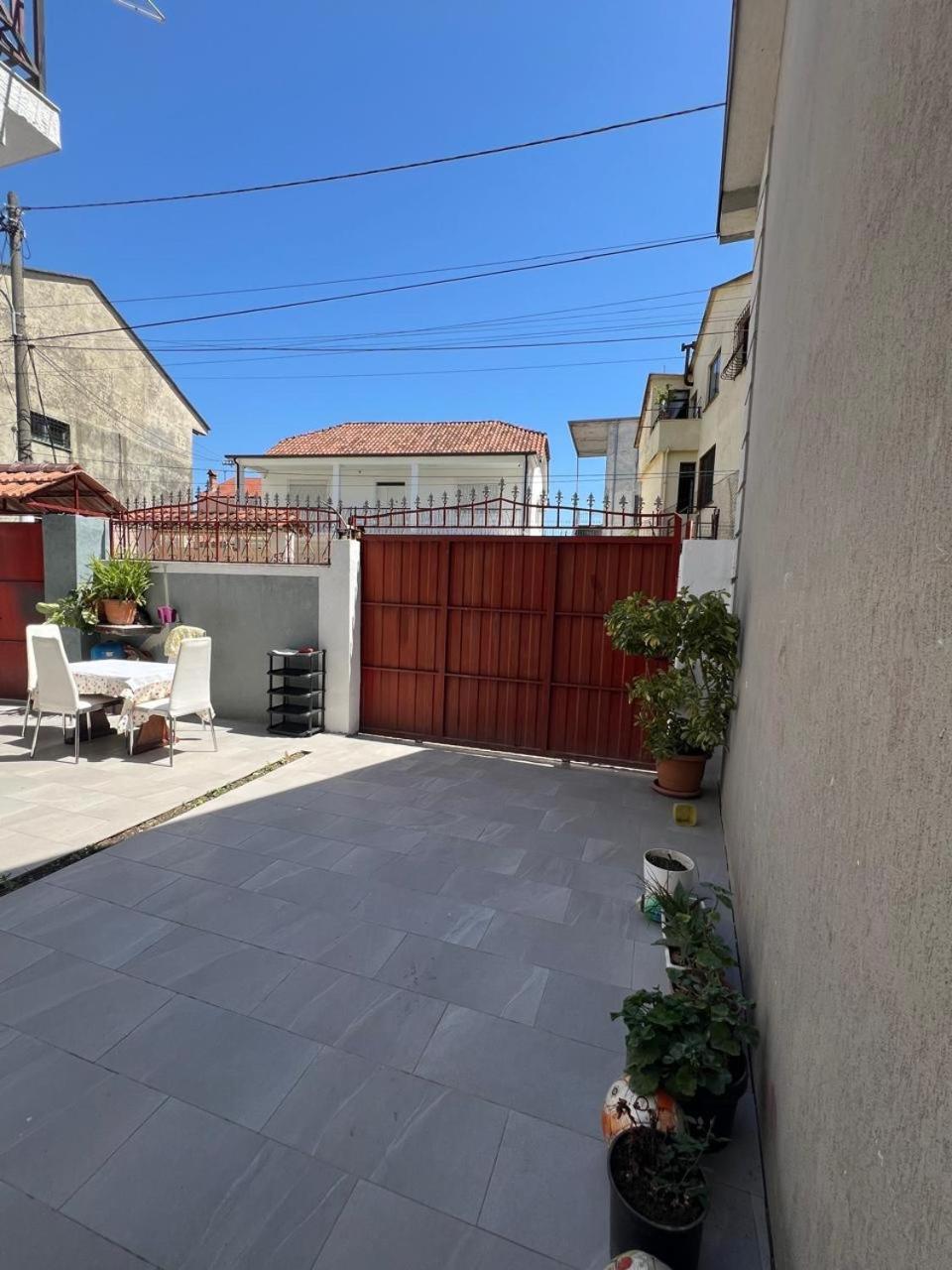 David Guesthouse Shkodër Eksteriør billede