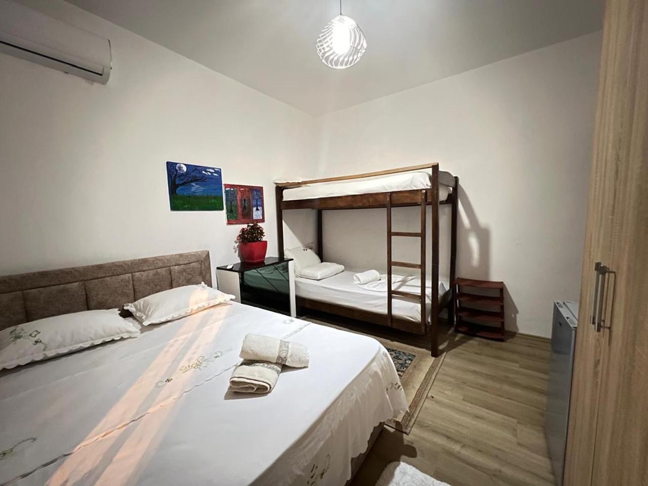 David Guesthouse Shkodër Eksteriør billede